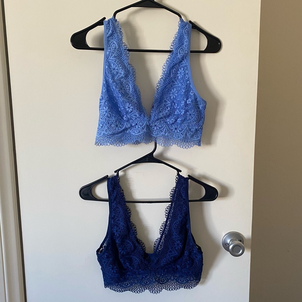 Victoria’s Secret Lace Bralettes, Blue and Light Blue,‎ Med
